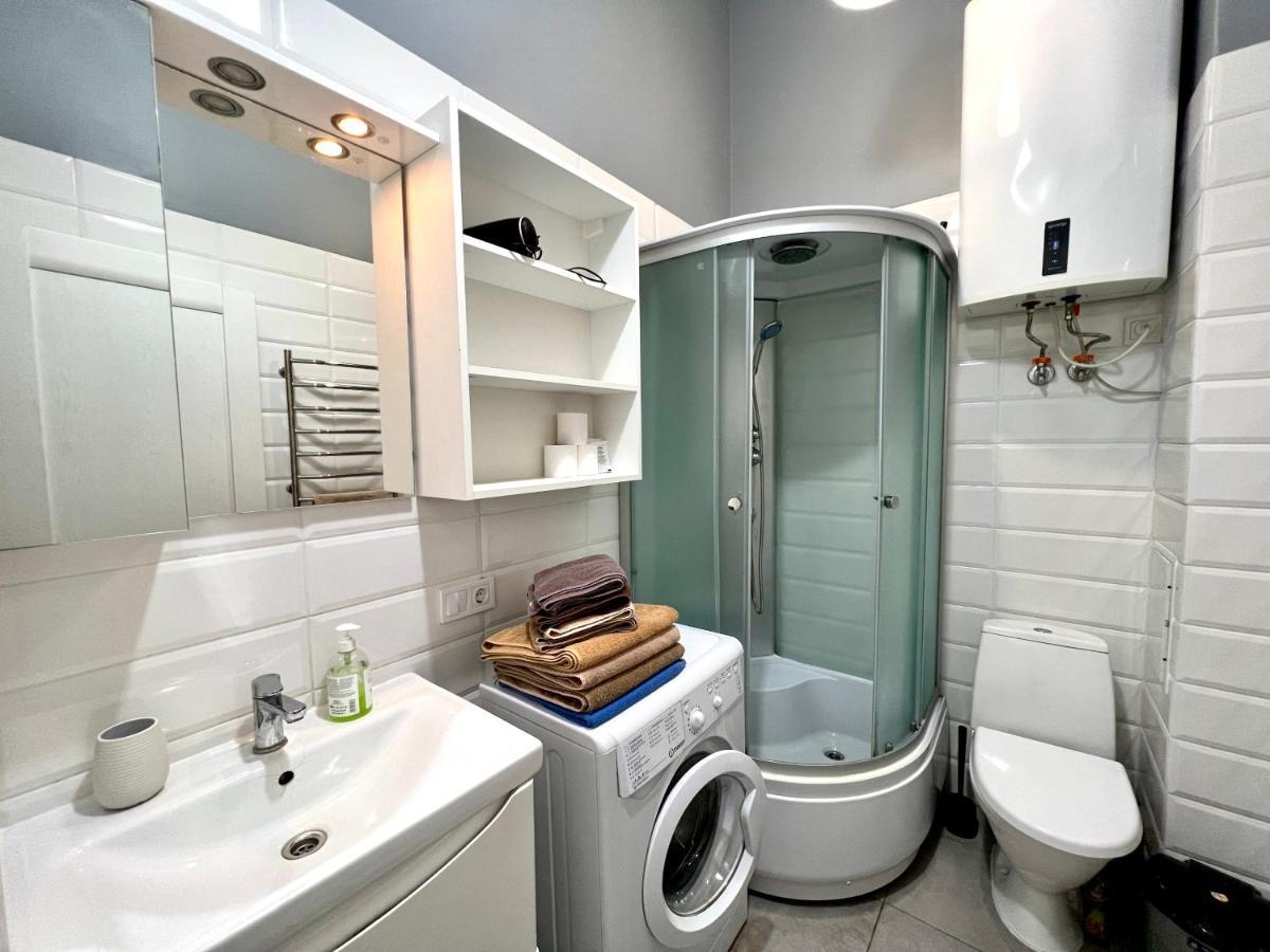 Kyiv White Apartment Eksteriør bilde